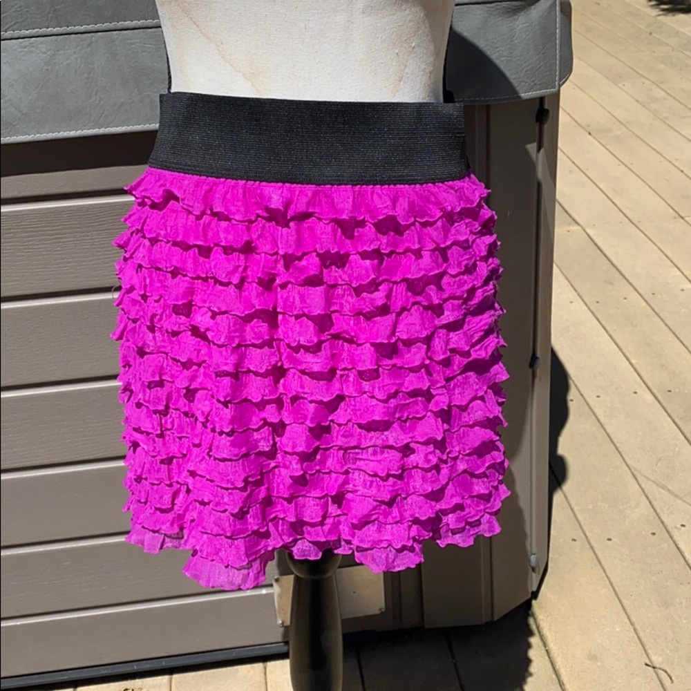 Free people beautiful ruffled skirt